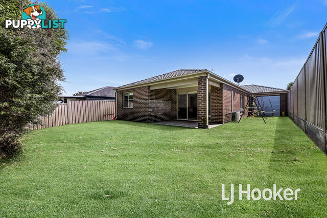 9 Hamish Avenue PAKENHAM VIC 3810