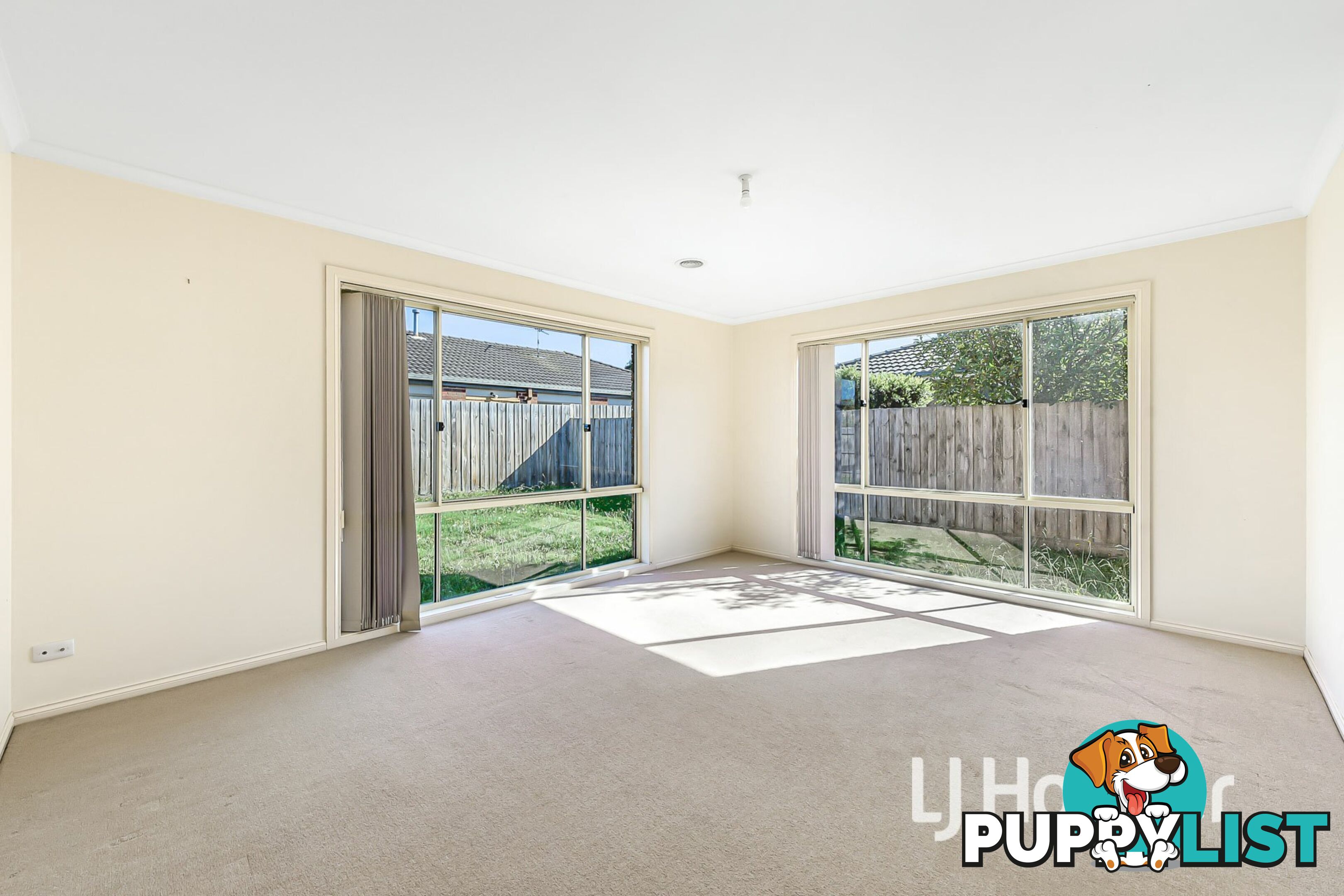 12 Gillian Place PAKENHAM VIC 3810