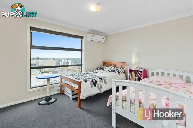 102/4 Pacific Promenade PAKENHAM VIC 3810