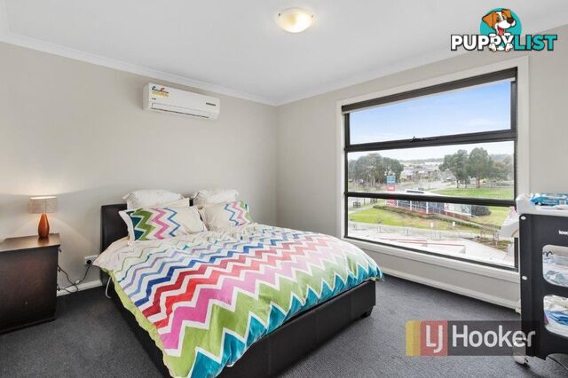 102/4 Pacific Promenade PAKENHAM VIC 3810