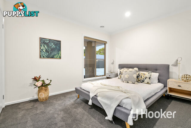 2/152 Duncan Drive PAKENHAM VIC 3810