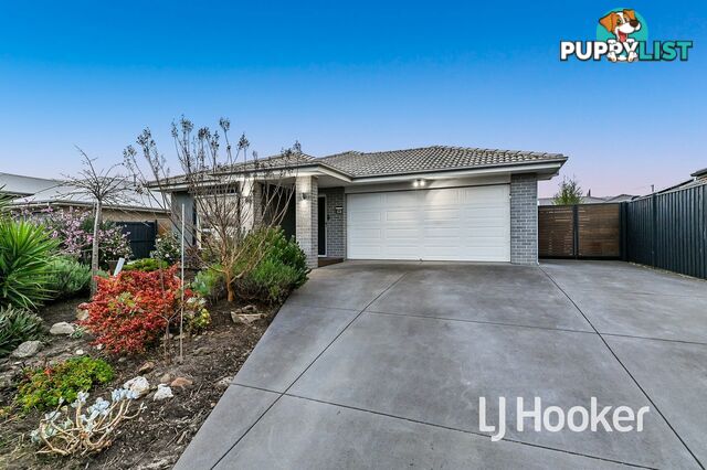 12 Violet Street BUNYIP VIC 3815