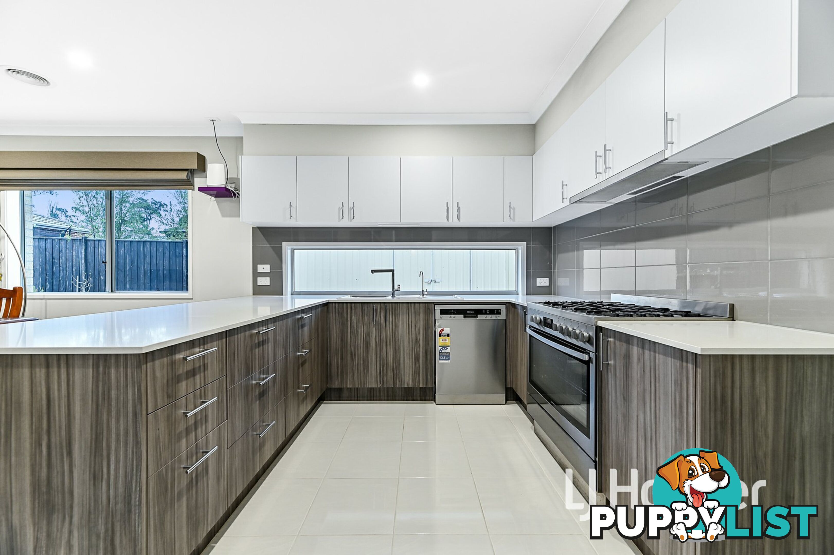 12 Violet Street BUNYIP VIC 3815