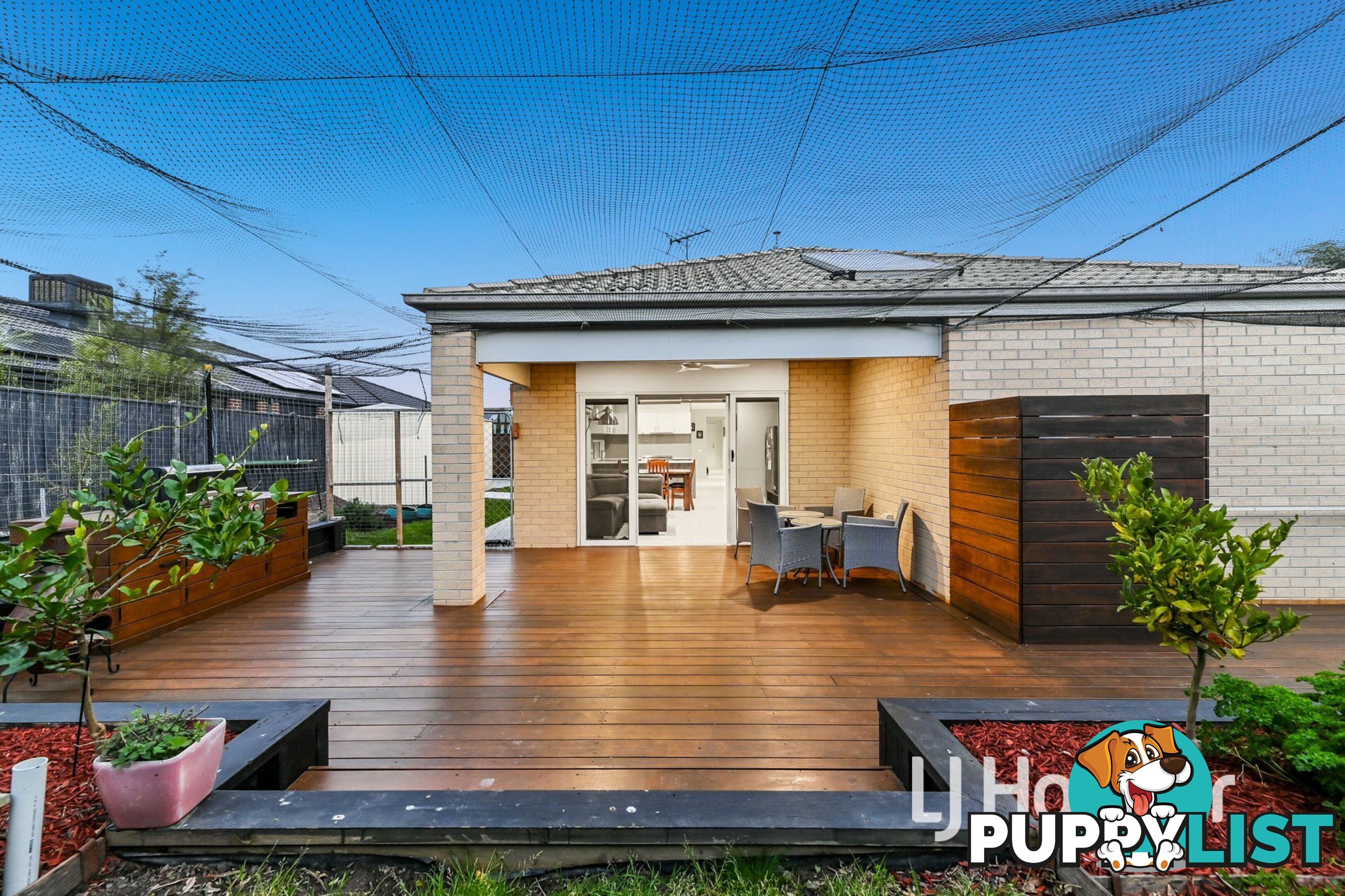 12 Violet Street BUNYIP VIC 3815