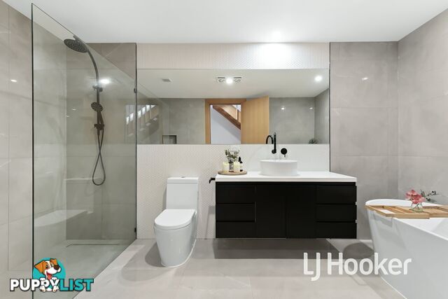 16 Hawkesbury Street PAKENHAM VIC 3810