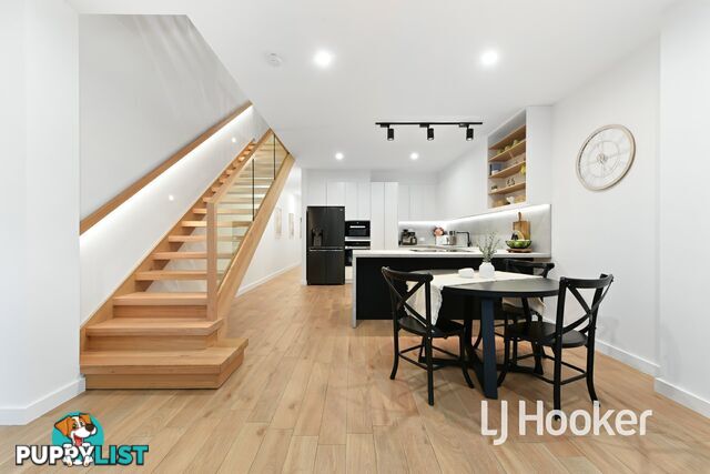 16 Hawkesbury Street PAKENHAM VIC 3810