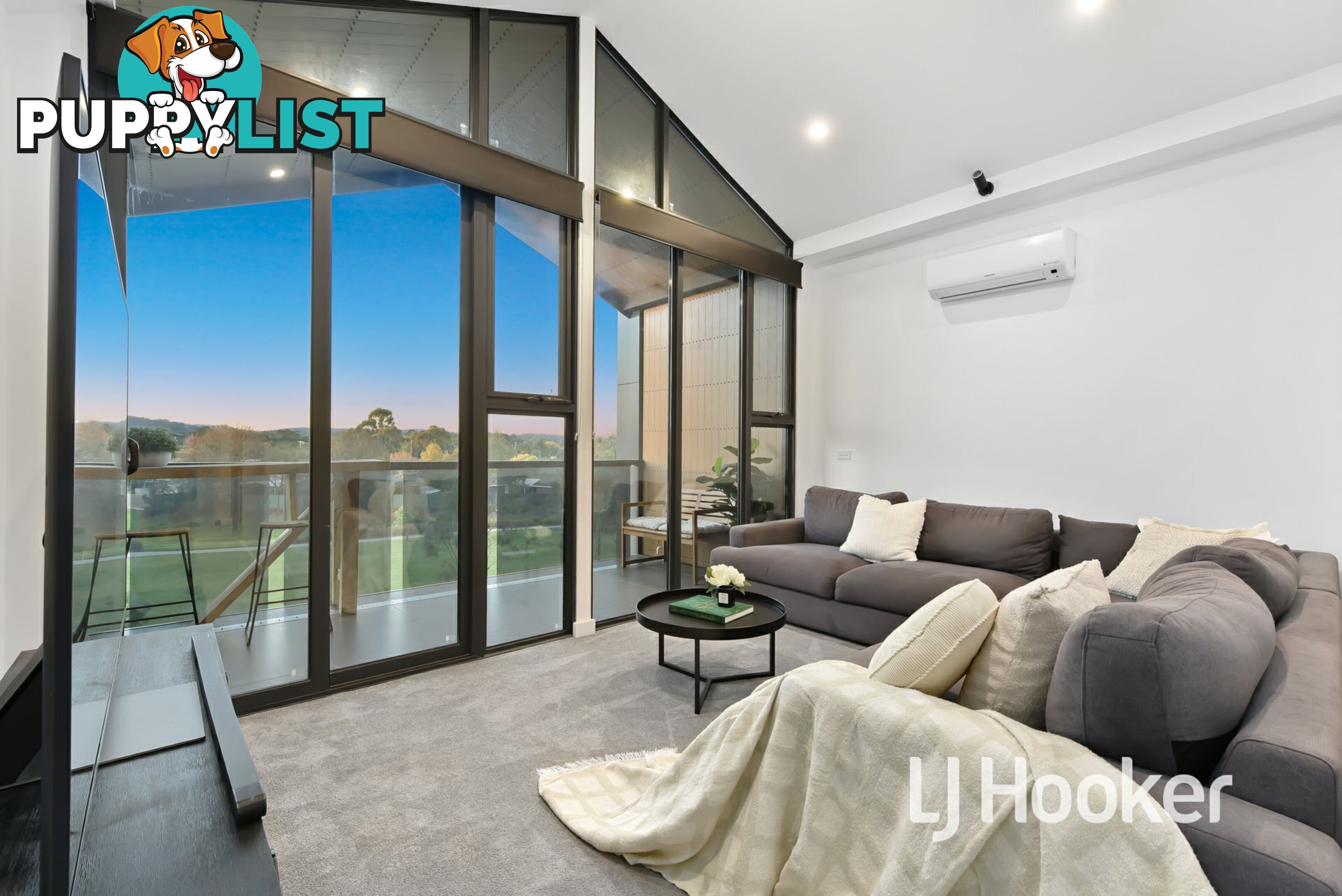16 Hawkesbury Street PAKENHAM VIC 3810