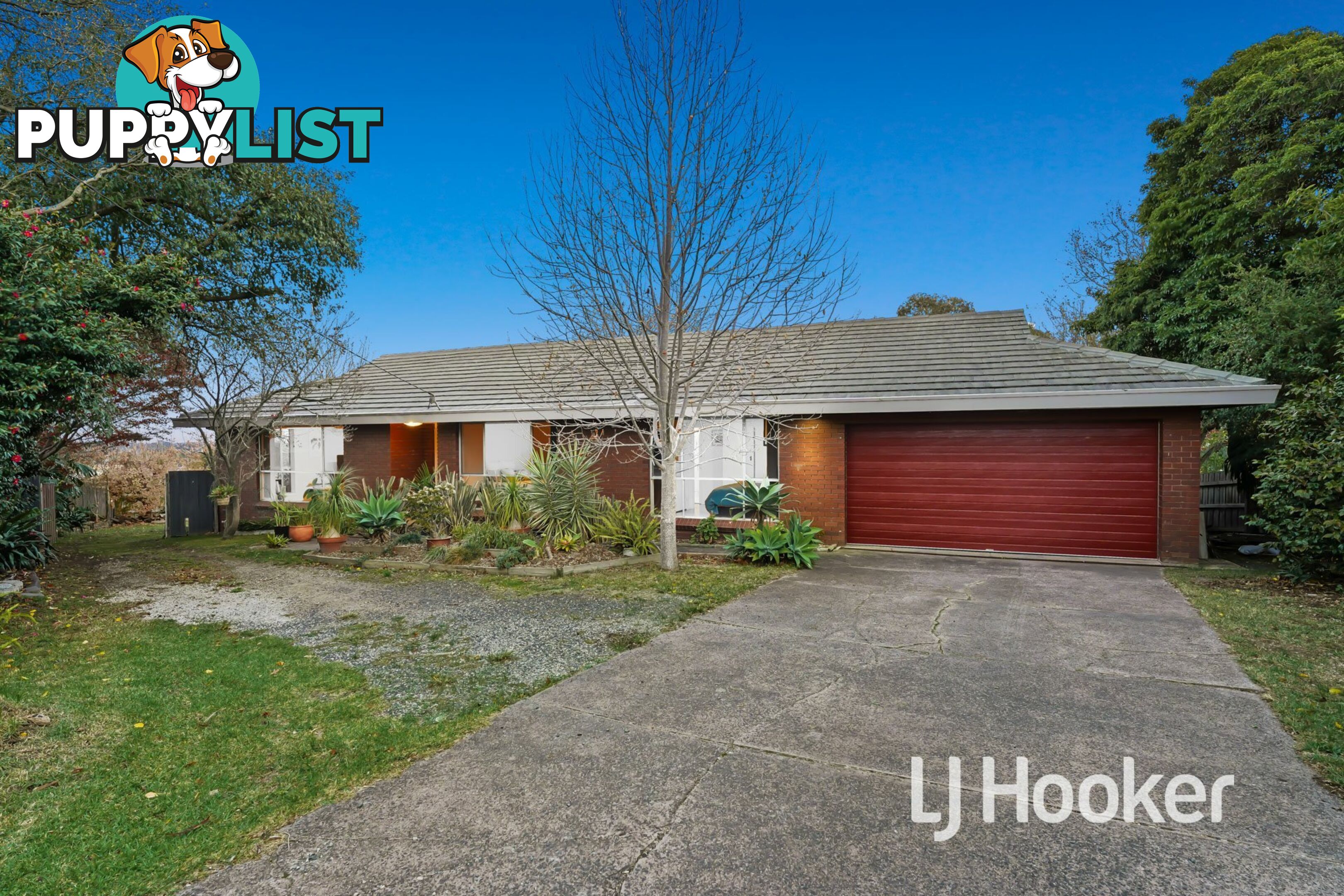 6 Waroona Court PAKENHAM VIC 3810
