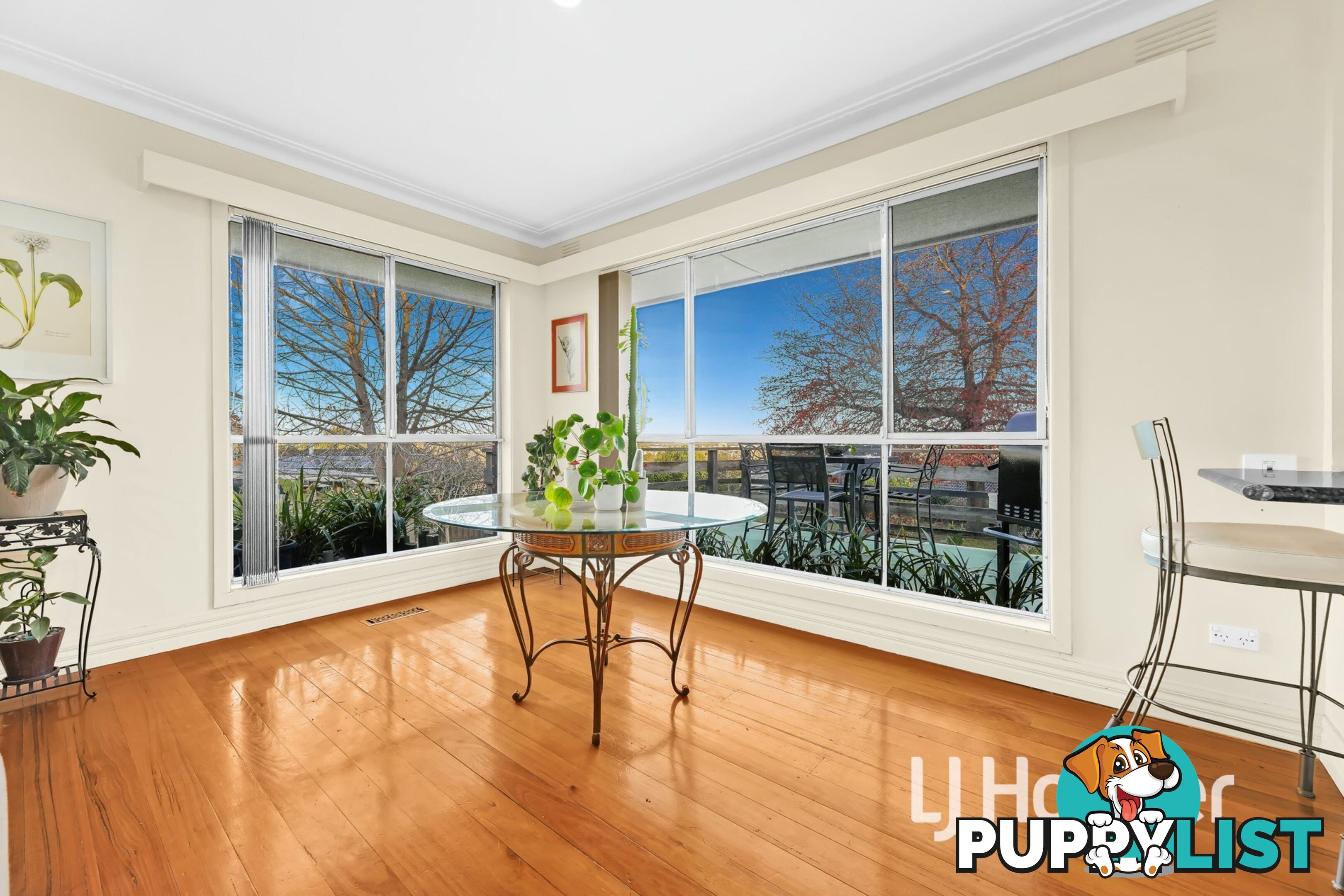 6 Waroona Court PAKENHAM VIC 3810