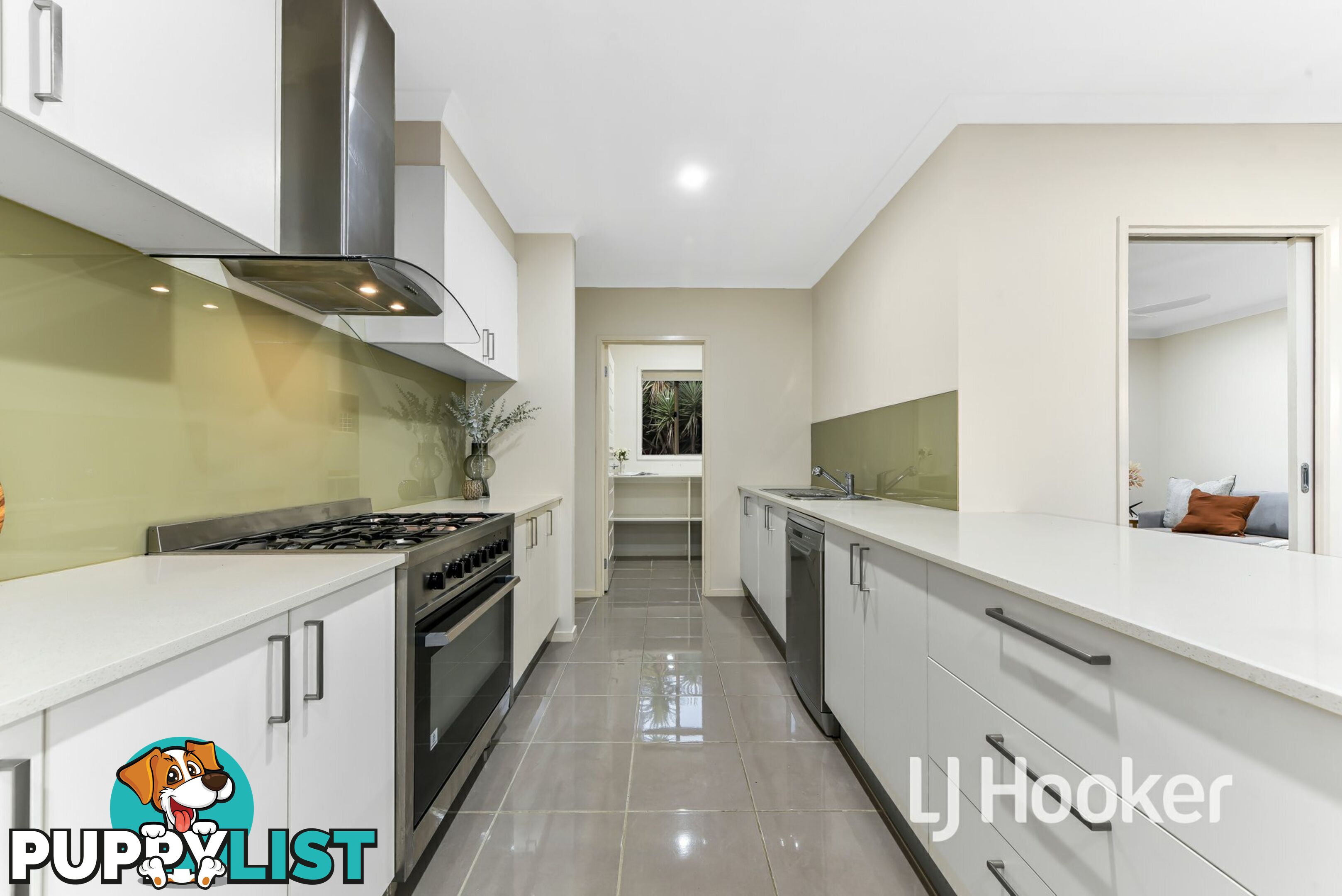 7 Powell Place PAKENHAM VIC 3810