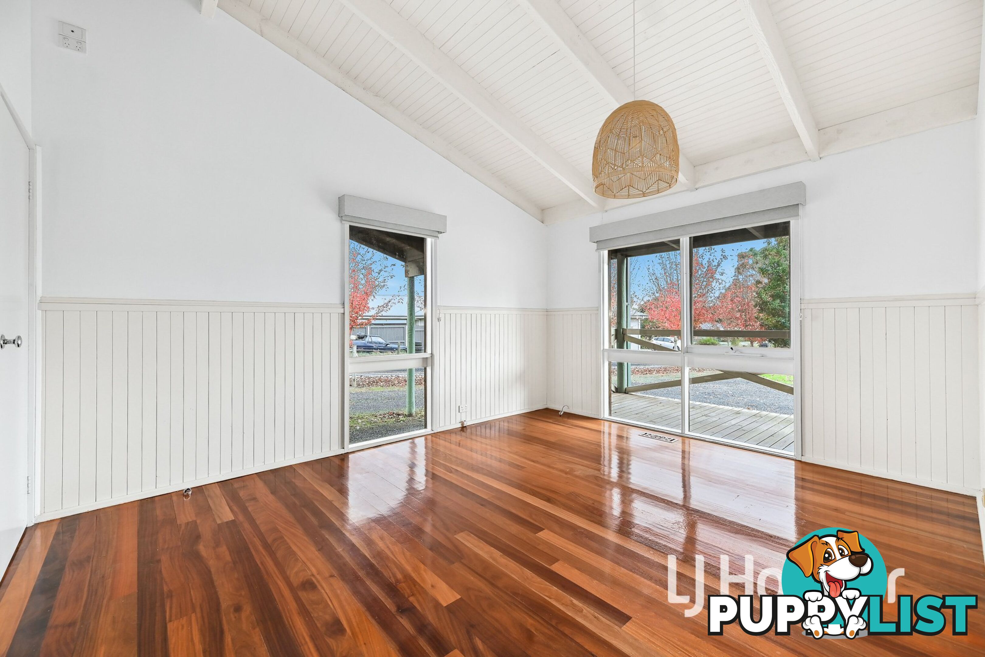 104 Wattletree Road BUNYIP VIC 3815