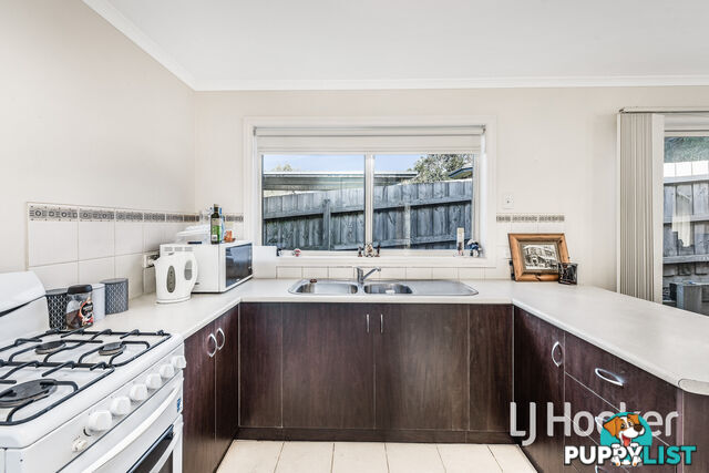 6/5 Glenda Court PAKENHAM VIC 3810