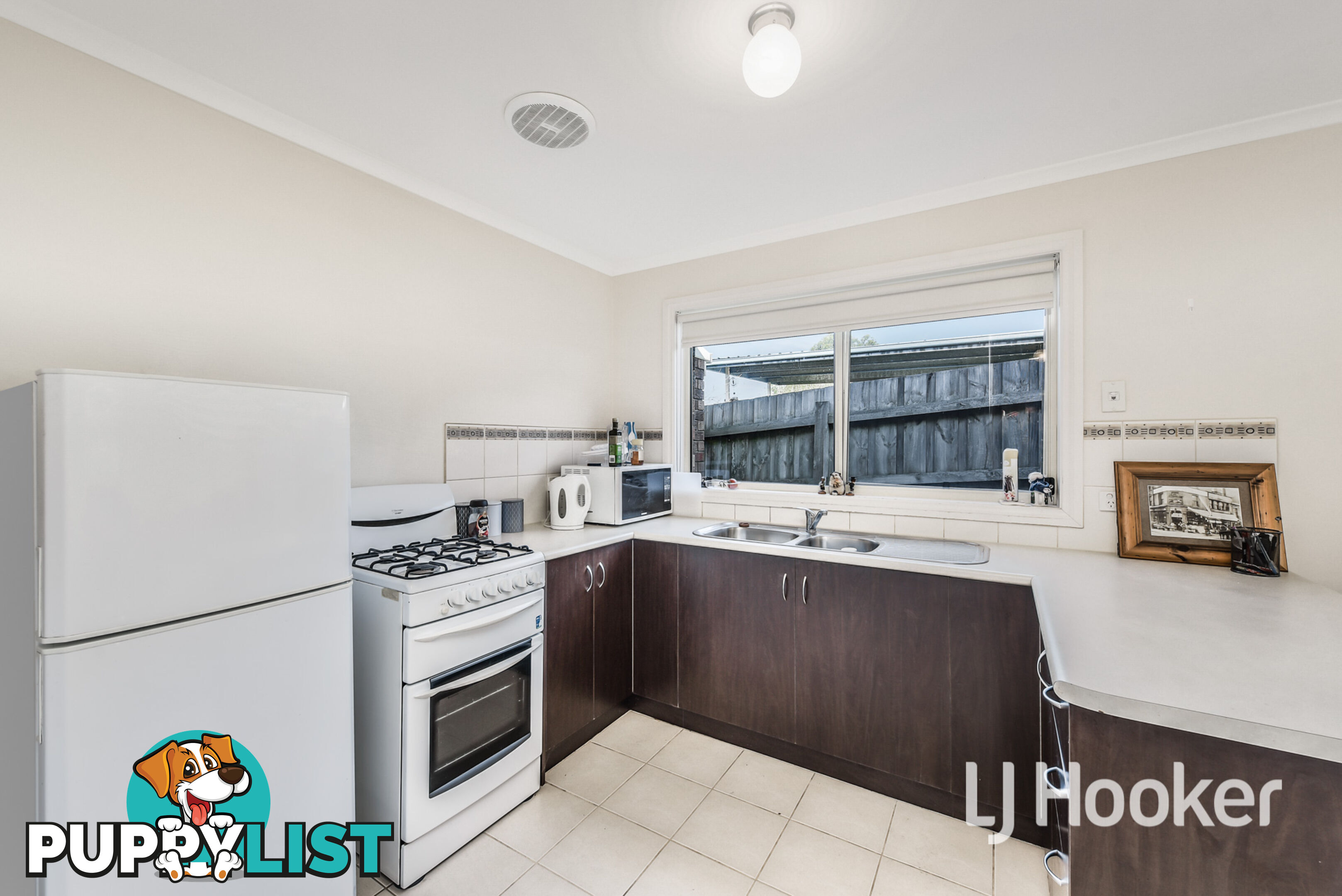 6/5 Glenda Court PAKENHAM VIC 3810