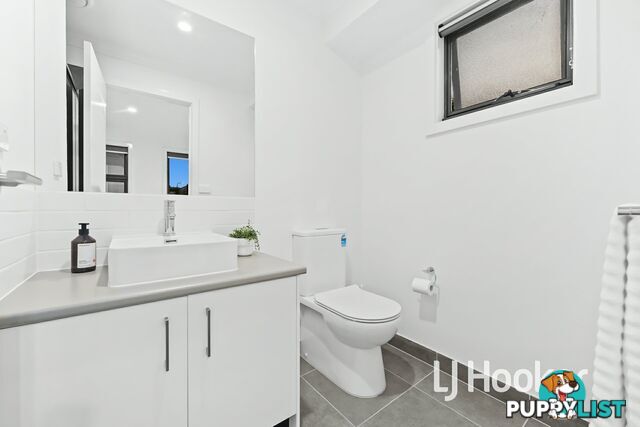 118 Henry Street PAKENHAM VIC 3810
