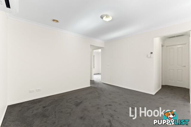 6/12 McClenaghan Place PAKENHAM VIC 3810