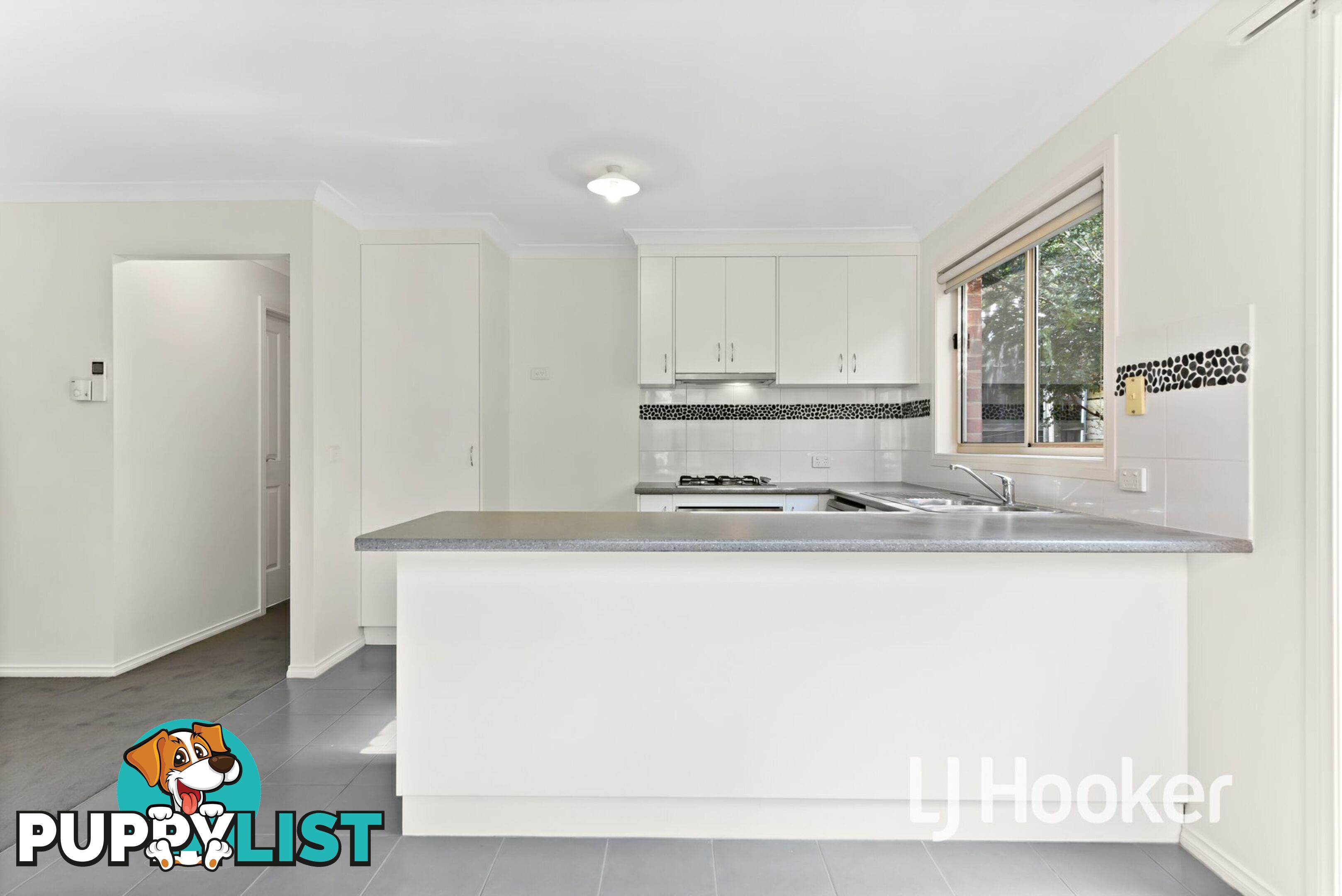 6/12 McClenaghan Place PAKENHAM VIC 3810