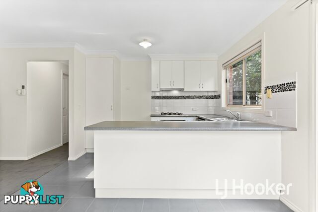 6/12 McClenaghan Place PAKENHAM VIC 3810