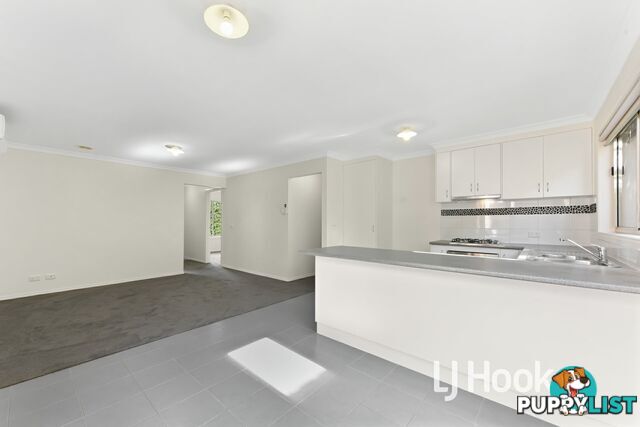 6/12 McClenaghan Place PAKENHAM VIC 3810