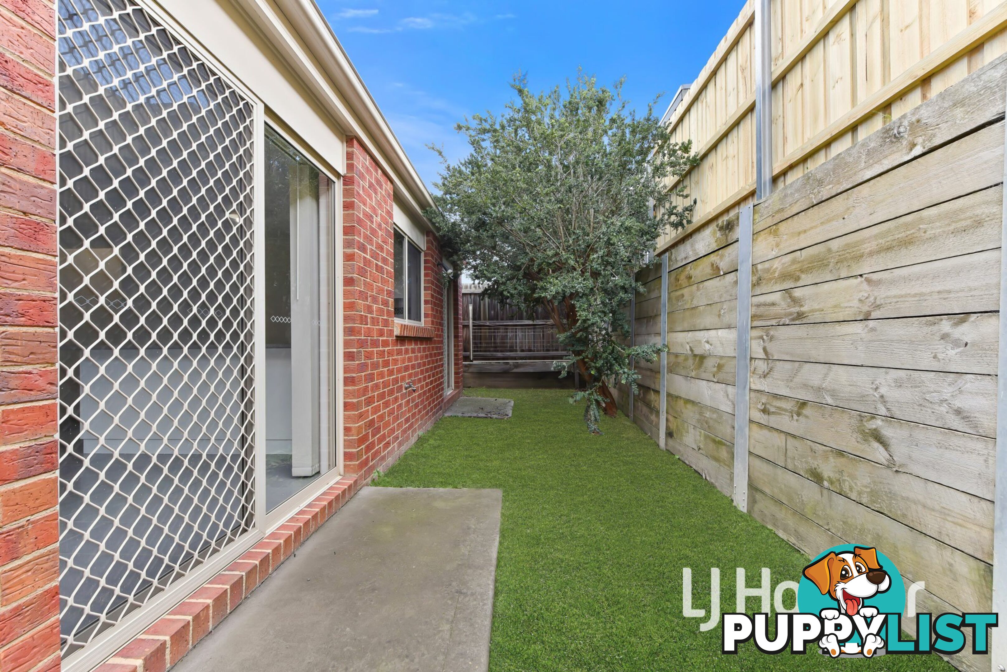 6/12 McClenaghan Place PAKENHAM VIC 3810