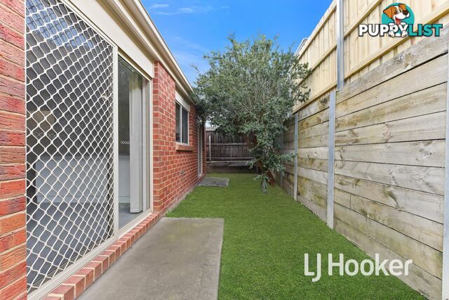 6/12 McClenaghan Place PAKENHAM VIC 3810