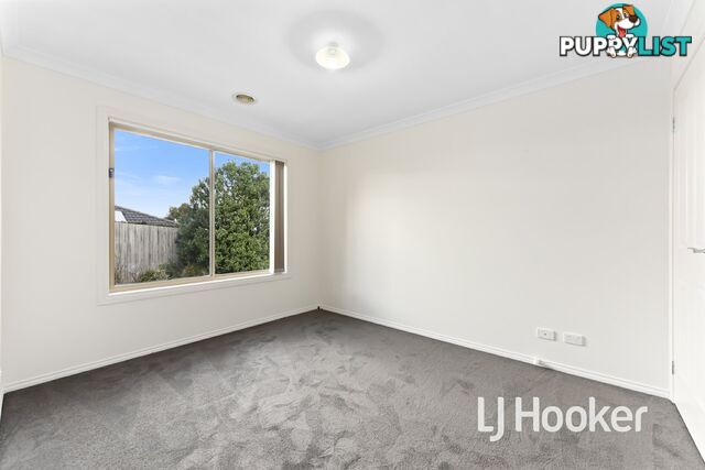 6/12 McClenaghan Place PAKENHAM VIC 3810
