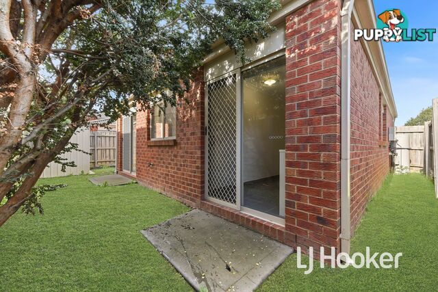 6/12 McClenaghan Place PAKENHAM VIC 3810