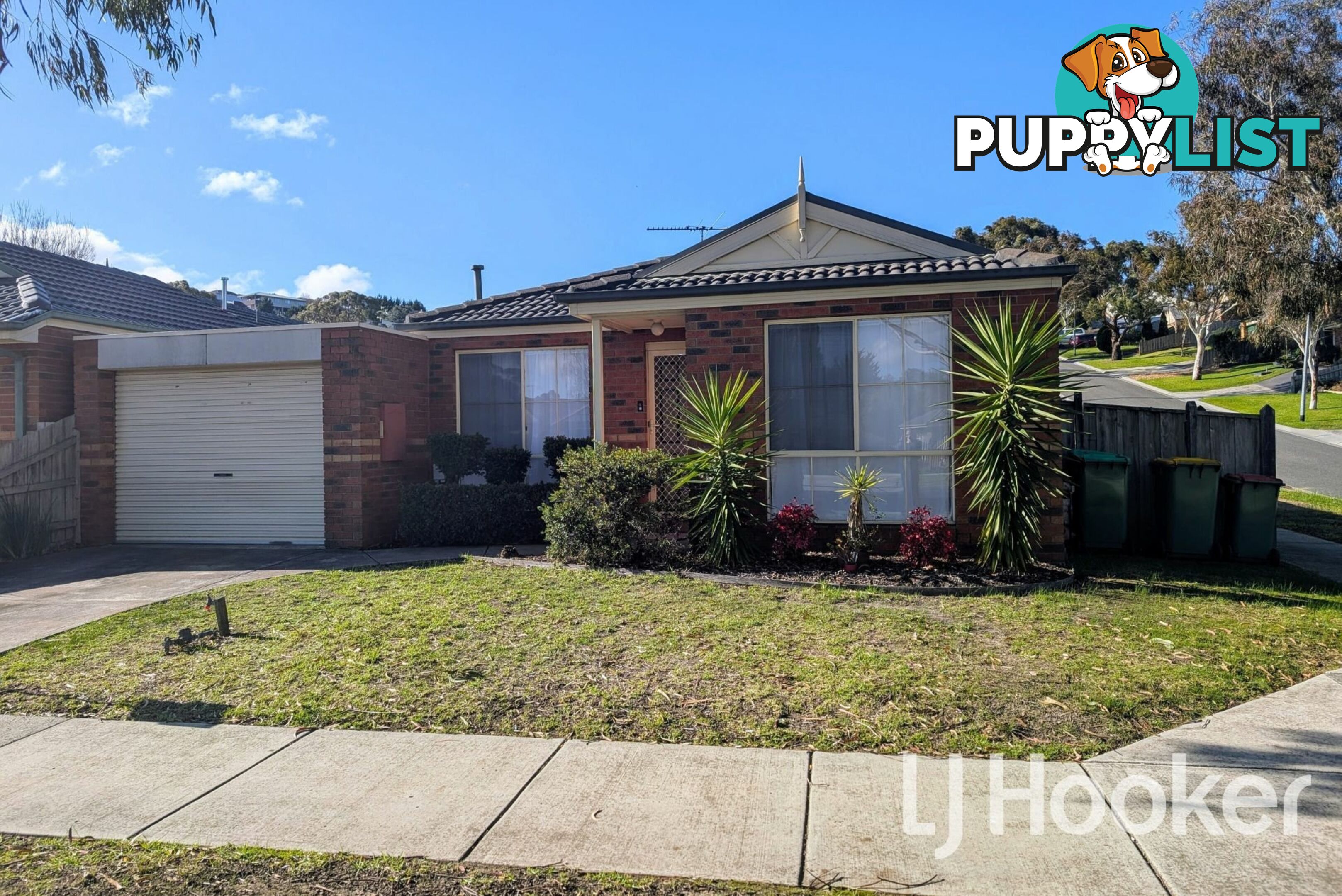 36 Balmoral Way PAKENHAM VIC 3810