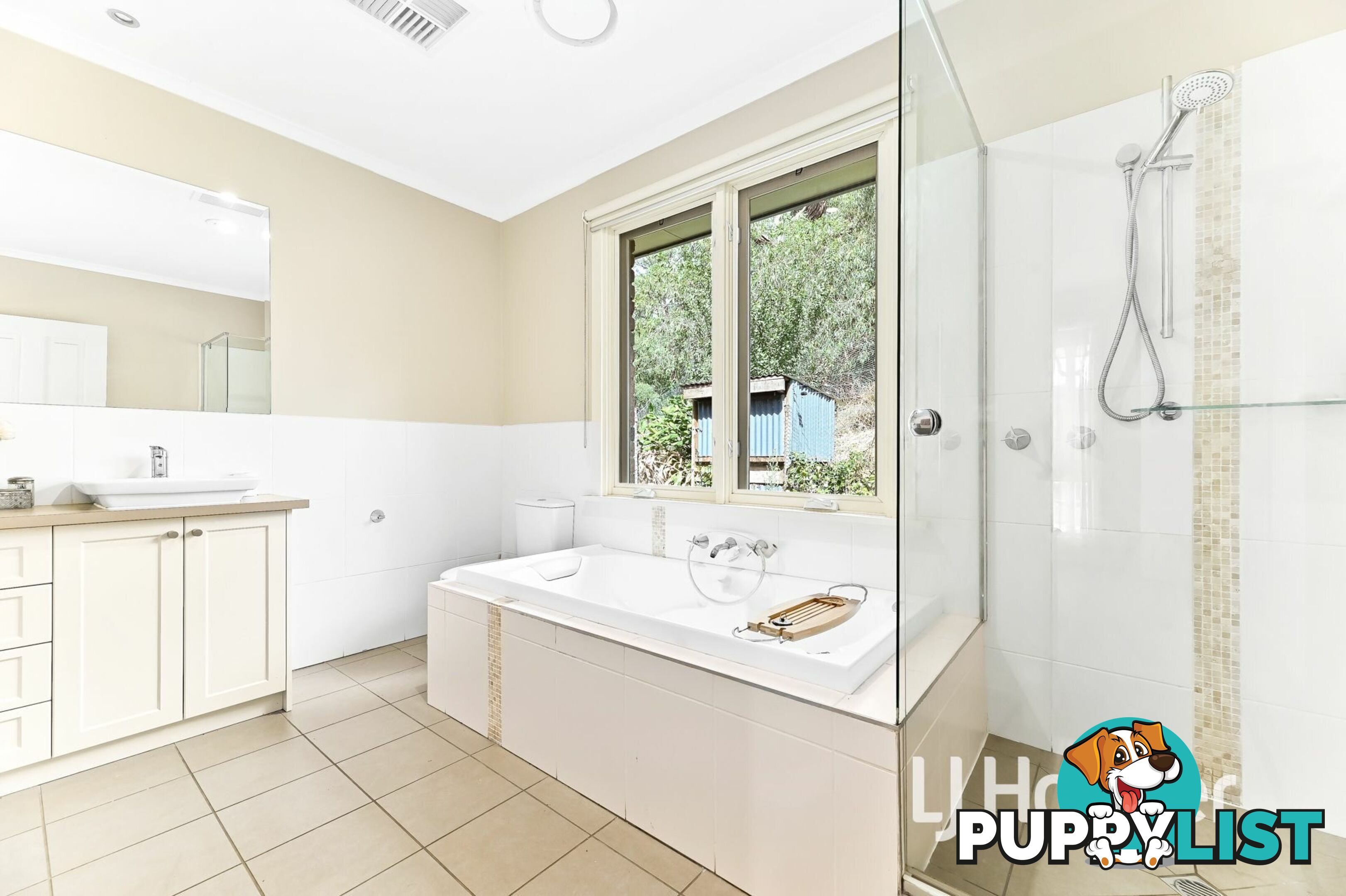 855 Toomuc Valley Road PAKENHAM UPPER VIC 3810