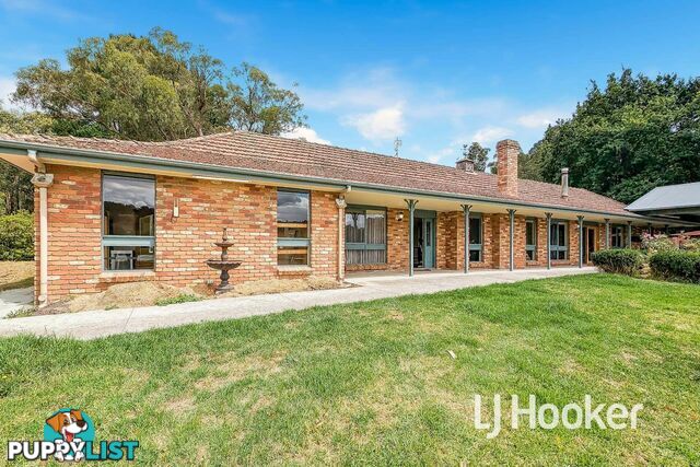 855 Toomuc Valley Road PAKENHAM UPPER VIC 3810