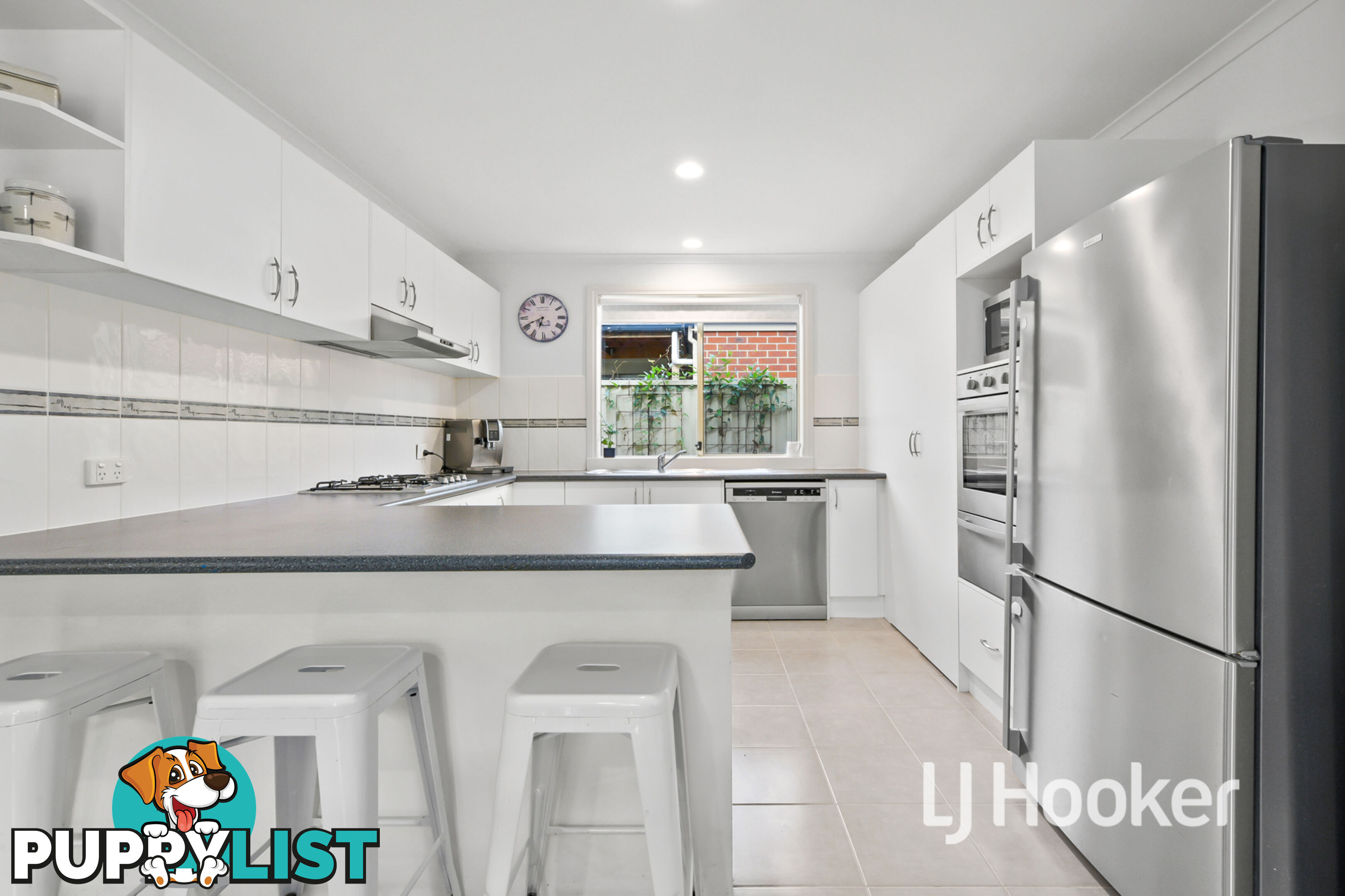 74 Bluehills Boulevard PAKENHAM VIC 3810