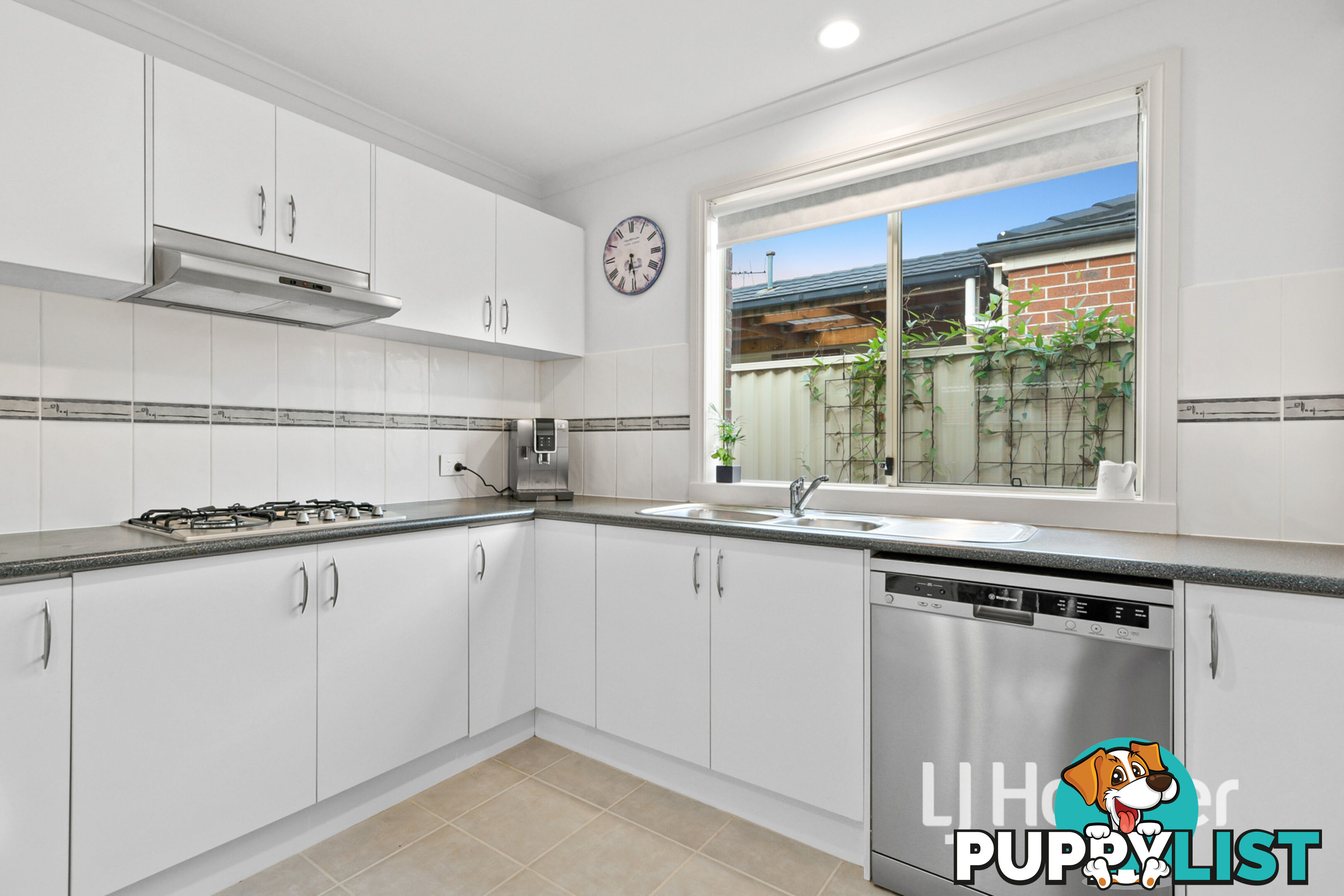 74 Bluehills Boulevard PAKENHAM VIC 3810
