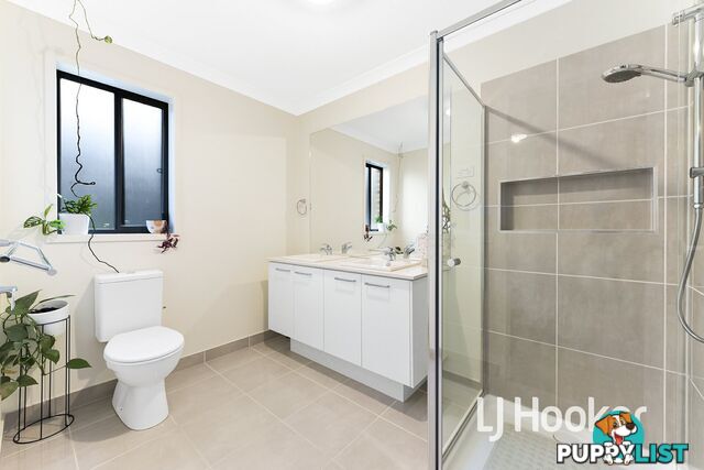 19 Vantage Drive PAKENHAM VIC 3810