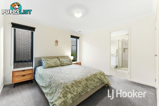 19 Vantage Drive PAKENHAM VIC 3810