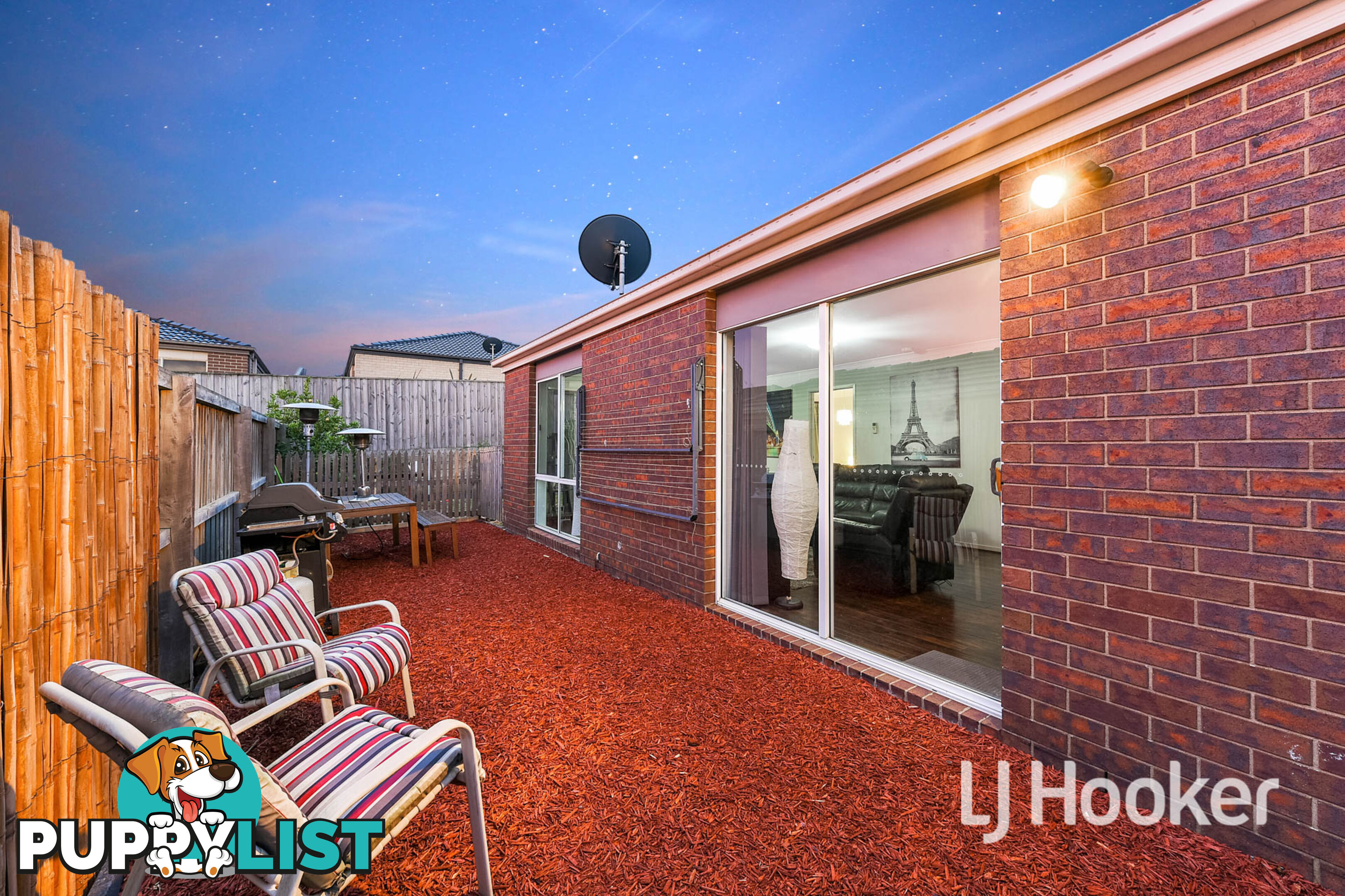 29 Kimberley Grove PAKENHAM VIC 3810