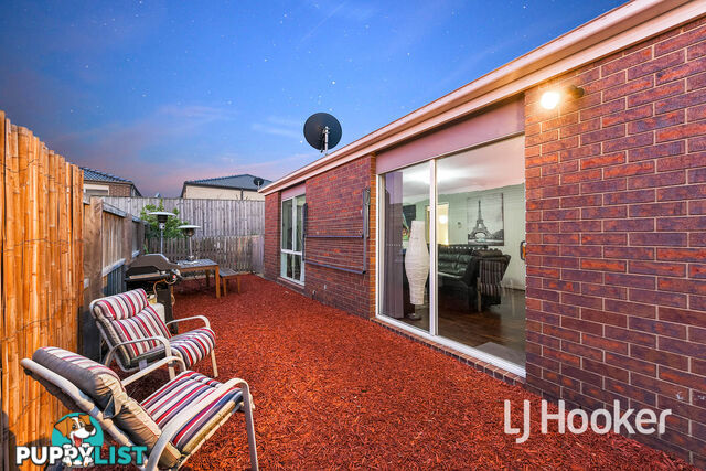 29 Kimberley Grove PAKENHAM VIC 3810