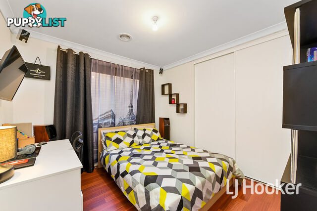 29 Kimberley Grove PAKENHAM VIC 3810