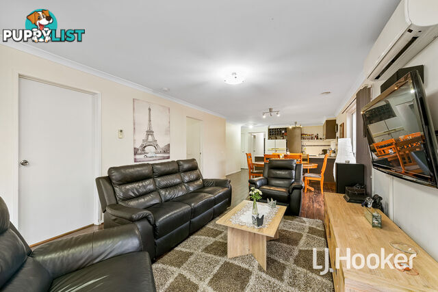 29 Kimberley Grove PAKENHAM VIC 3810