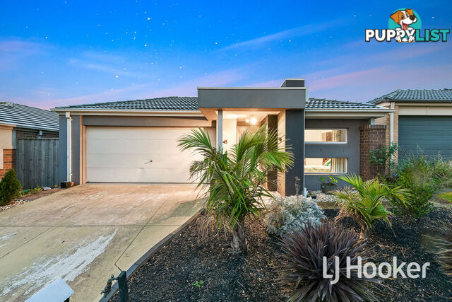 29 Kimberley Grove PAKENHAM VIC 3810