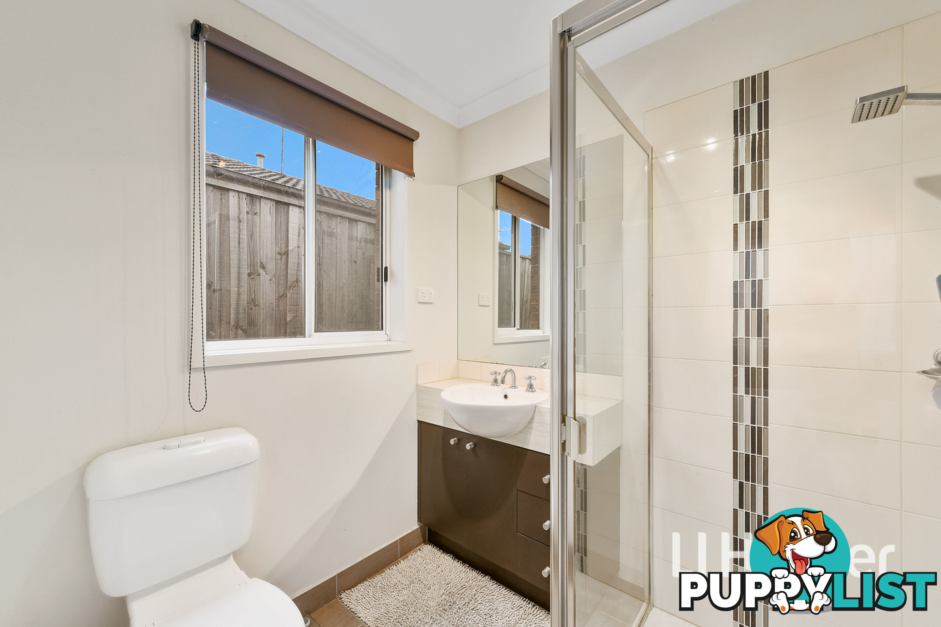 29 Kimberley Grove PAKENHAM VIC 3810