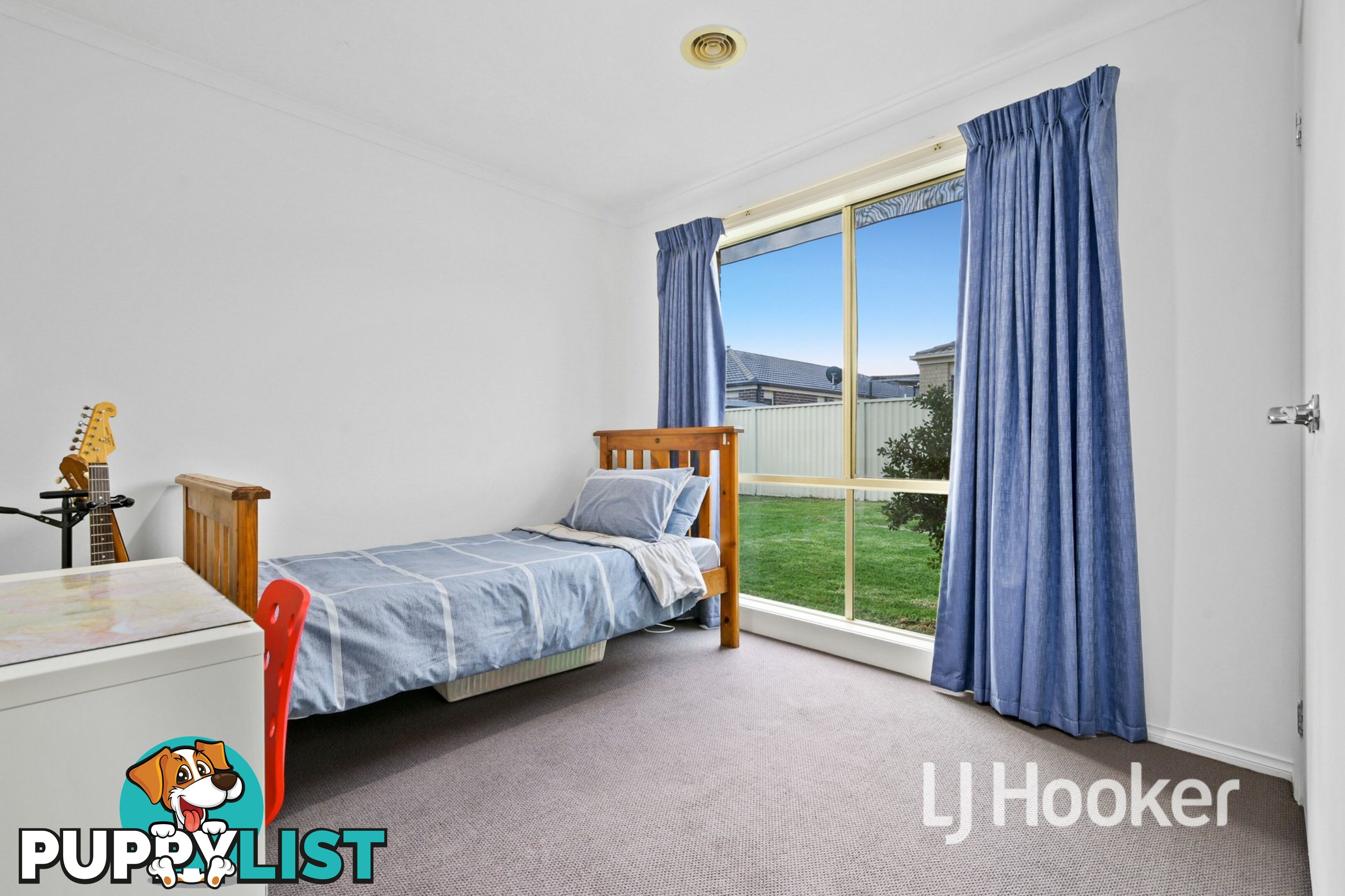 74 Bluehills Boulevard PAKENHAM VIC 3810
