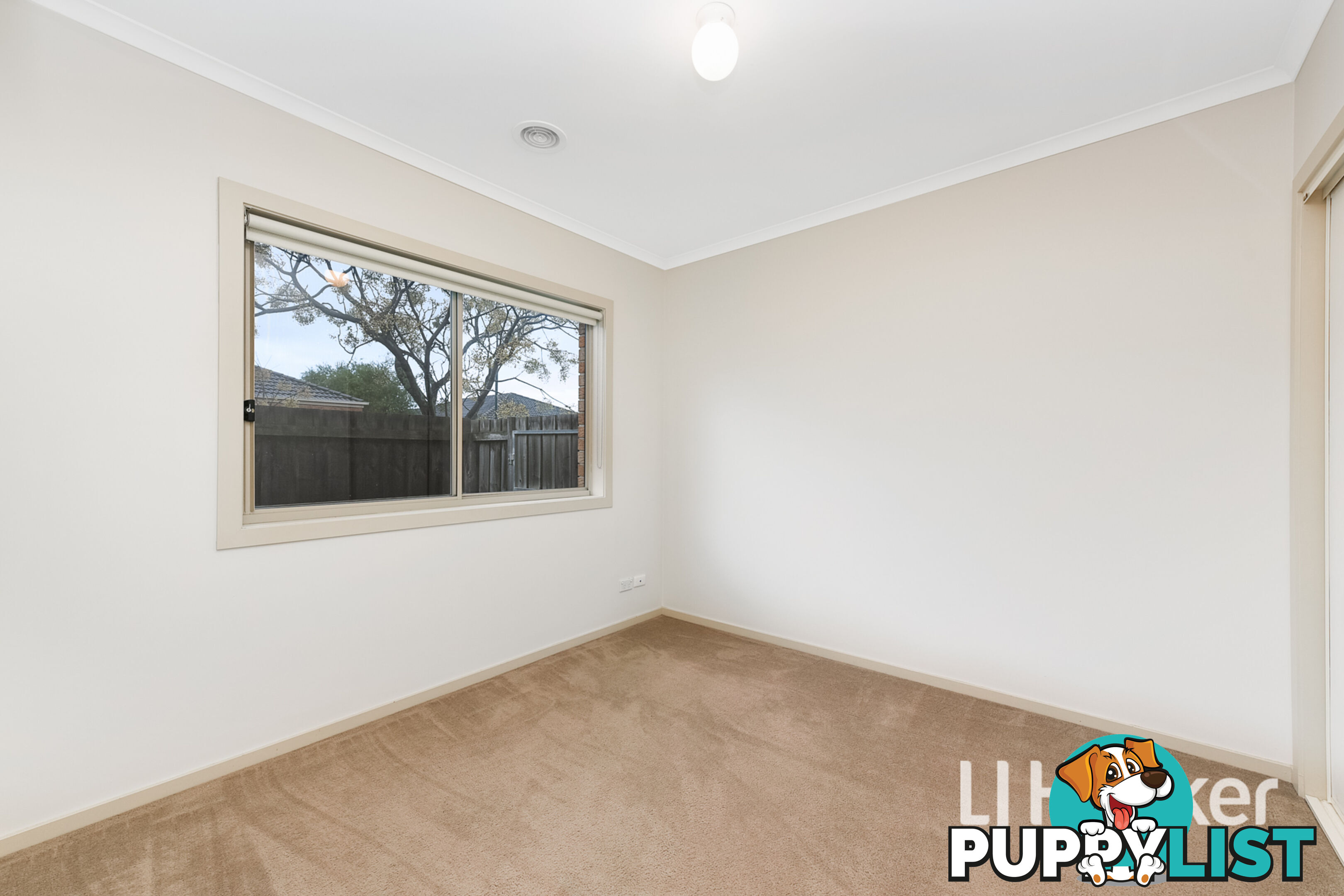 34 Sandalwood Drive PAKENHAM VIC 3810