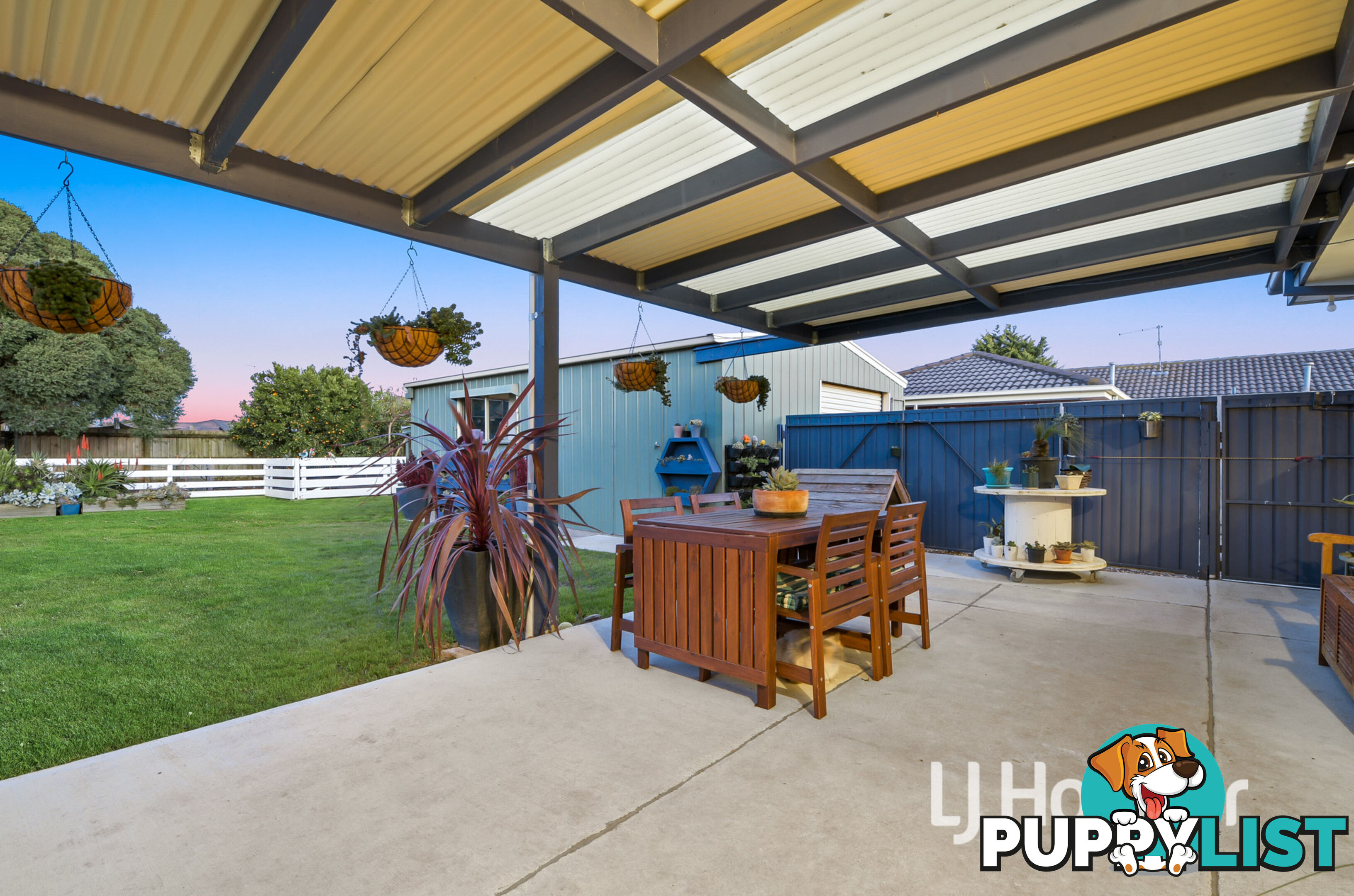 1 Bluegrass Crescent PAKENHAM VIC 3810