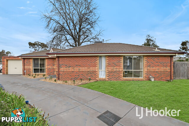 3/14 Charles Street PAKENHAM VIC 3810