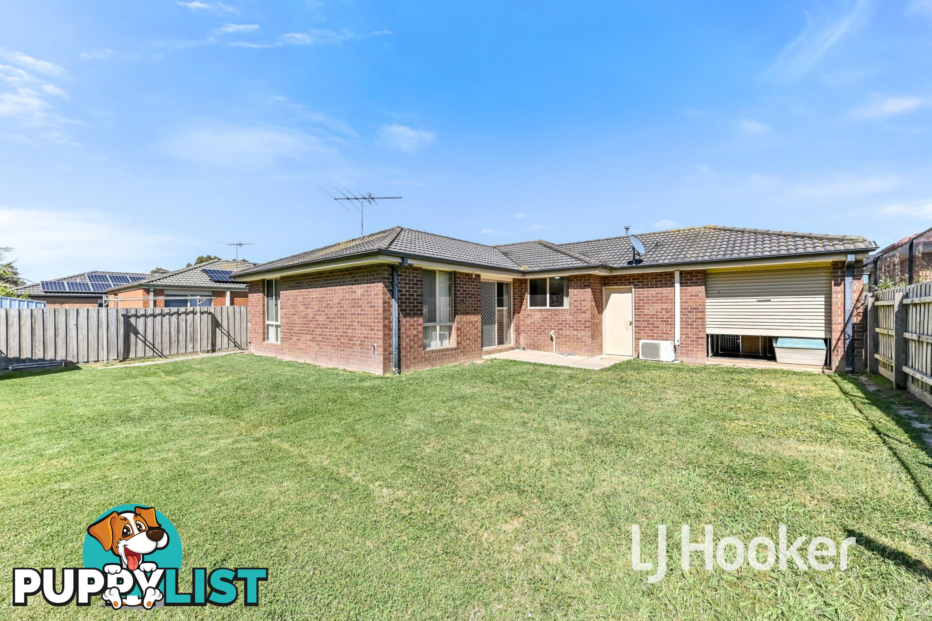 16 Rossi Close PAKENHAM VIC 3810