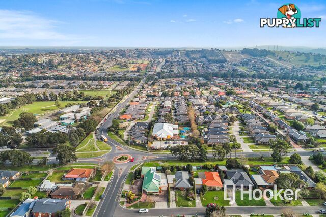 1 Leigh Drive PAKENHAM VIC 3810