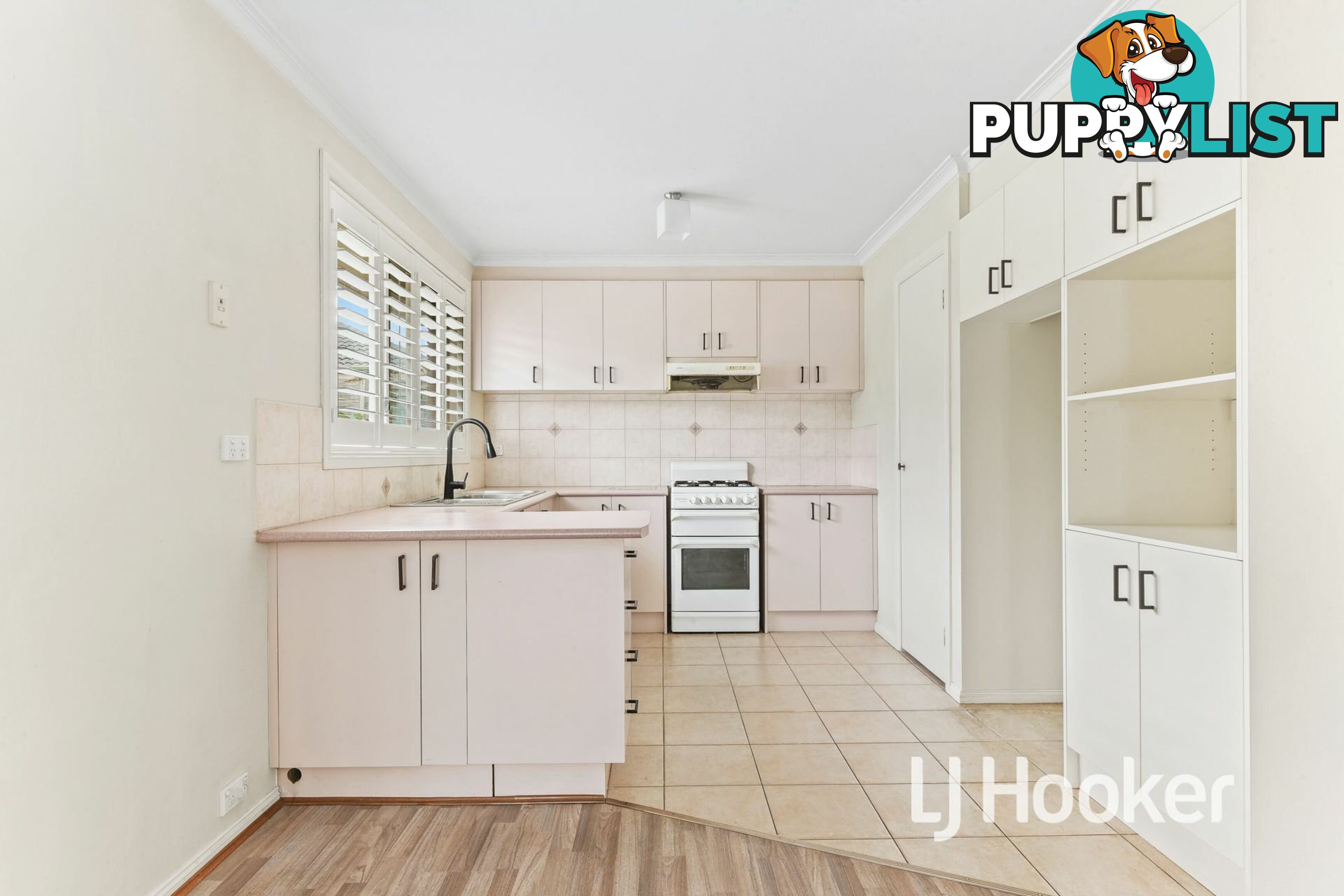 5 Mark Place PAKENHAM VIC 3810