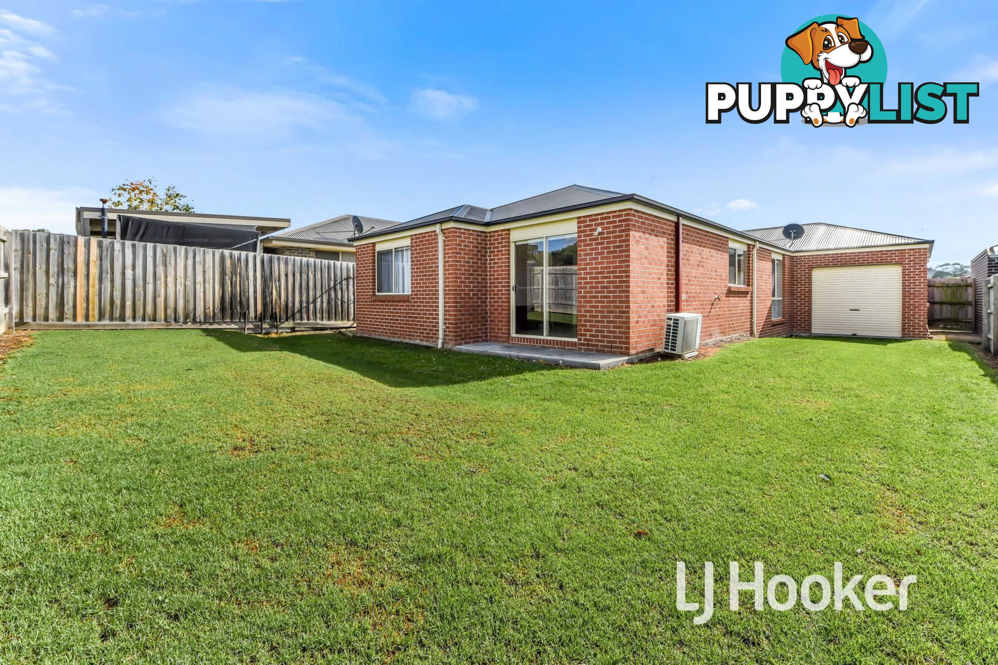 14 Tribuzi Close PAKENHAM VIC 3810