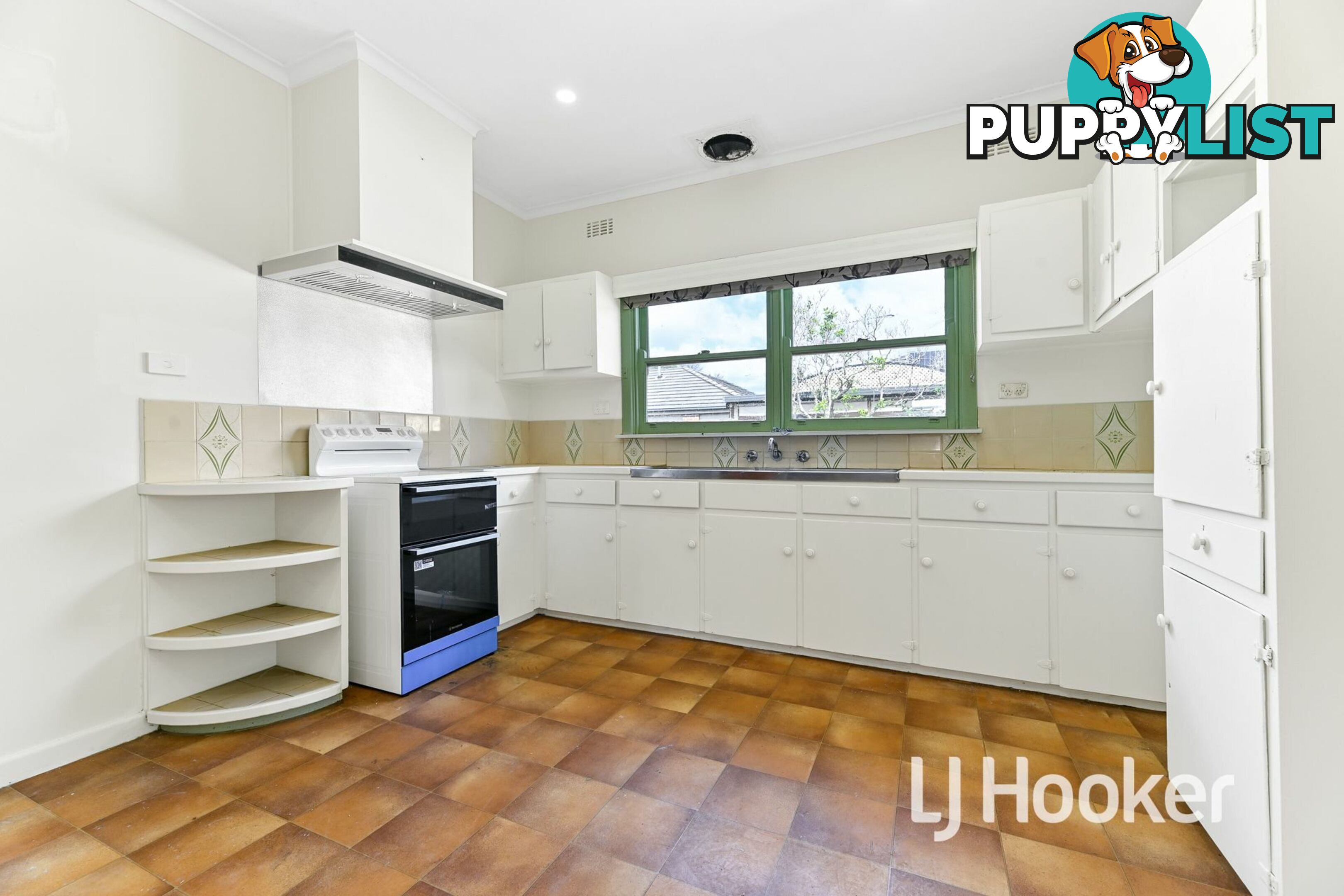 18 John Street PAKENHAM VIC 3810