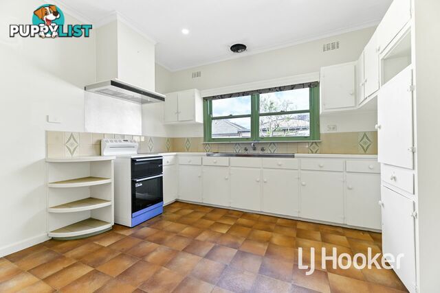 18 John Street PAKENHAM VIC 3810