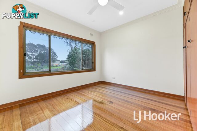 18 John Street PAKENHAM VIC 3810